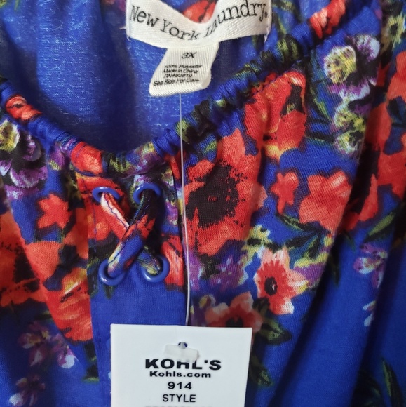 Pretty off the shoulder style shirt - Picture 3 of 4